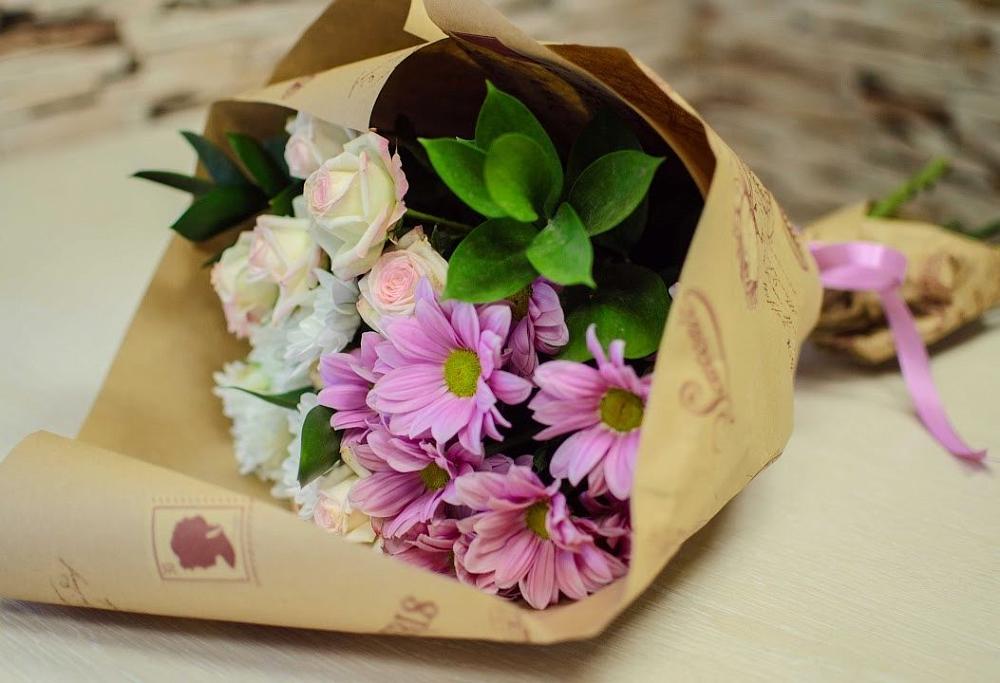 Букет цветов из: Розы и Хризантемы в Михайлове