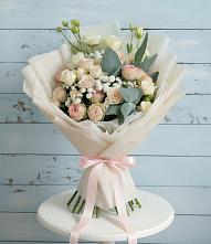 Букет цветов из:  Розы и Лизиантусы #REPLACE_PRED# Михайлове