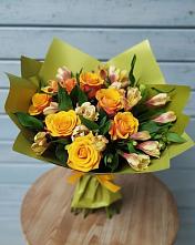 Букет цветов из:  Альстромерии и Розы в Михайлове