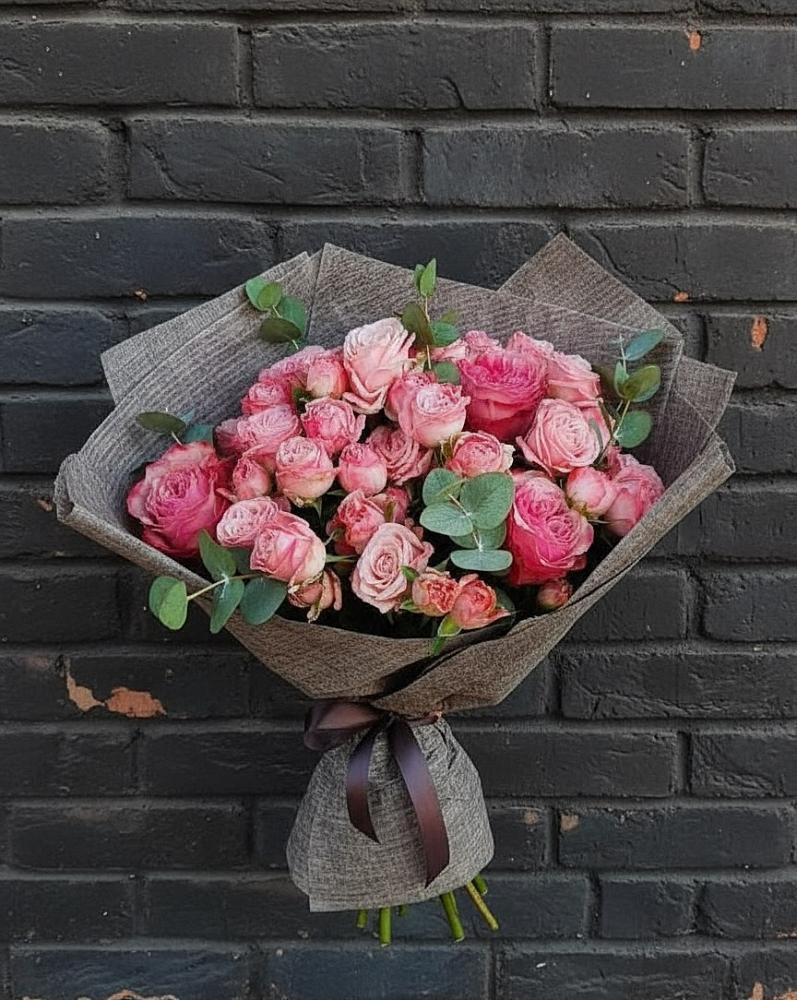 Букет цветов из: Розы в Михайлове