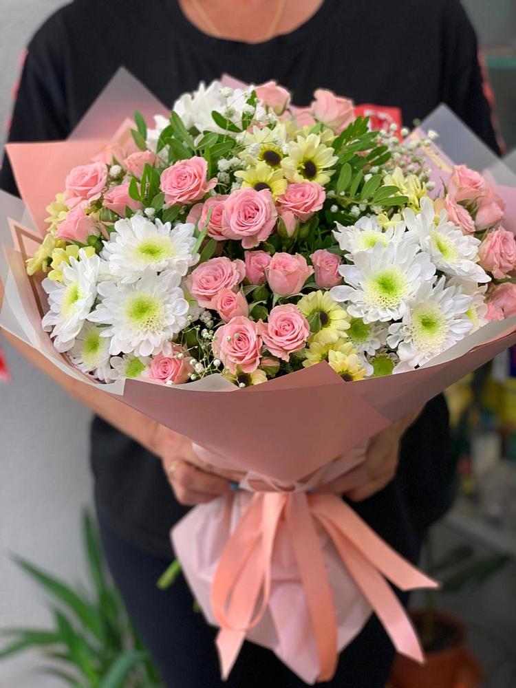 Букет цветов из: Розы и Хризантемы в Михайлове