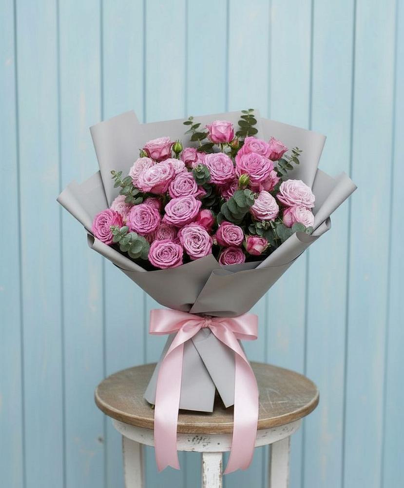 Букет цветов из: Розы в Михайлове