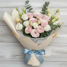 Букет цветов из:  Лизиантусы #REPLACE_PRED# Михайлове