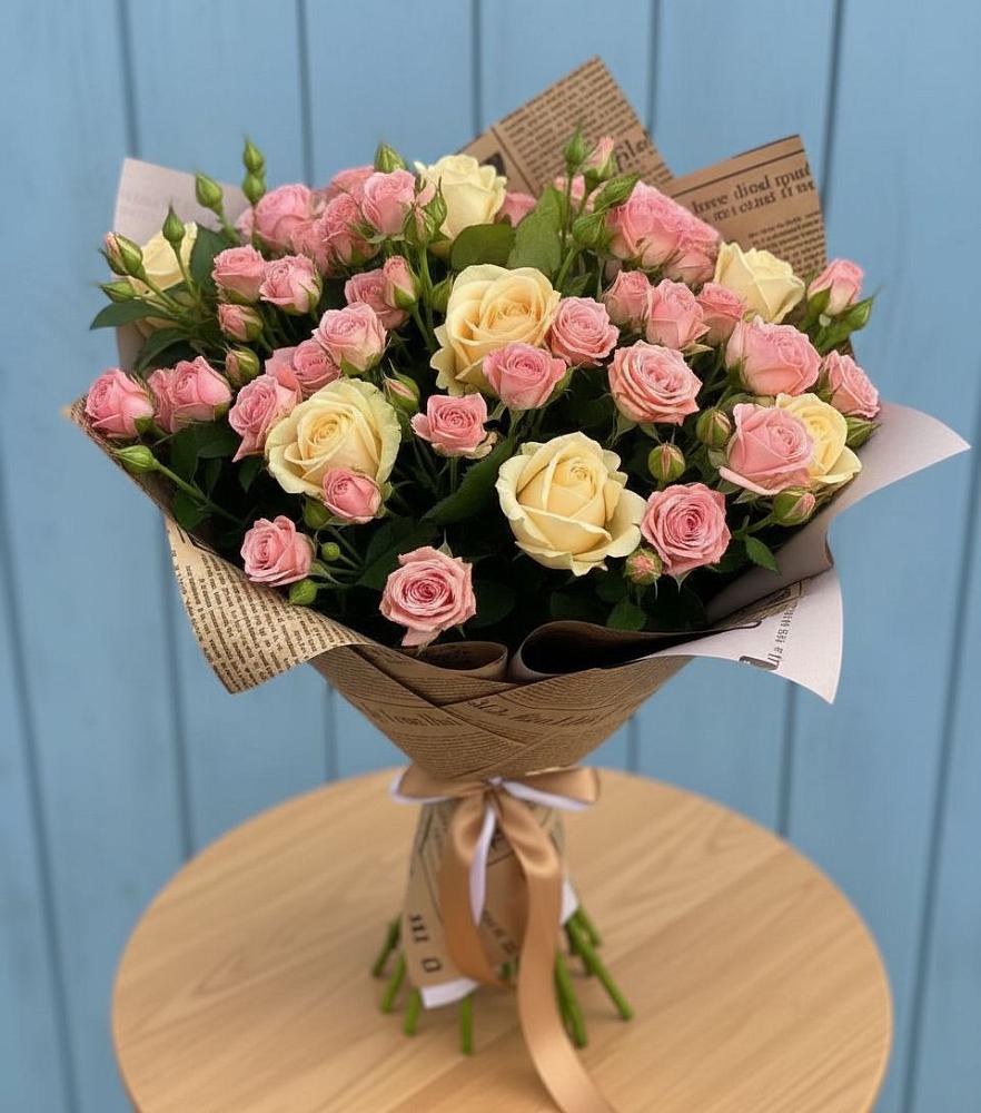 Букет цветов из: Розы в Михайлове