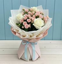 Букет цветов из:  Розы в Михайлове