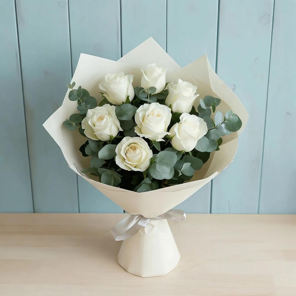 Букет Белые розы в Эвкалипте в Михайлове