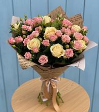 Букет цветов из:  Розы в Михайлове