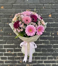 Букет цветов из:  Герберы и Хризантемы #REPLACE_PRED# Михайлове