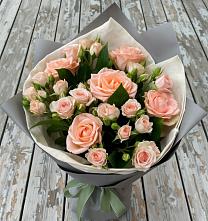 Букет цветов из:  Розы в Михайлове